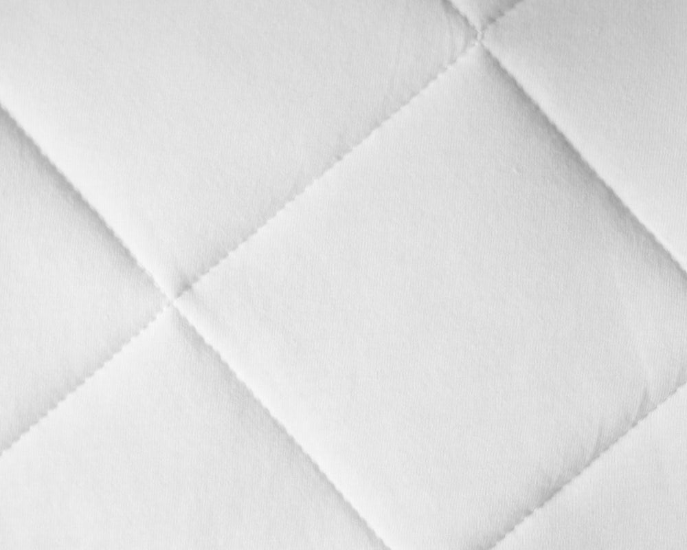 Avoid PVC & Vinyl Risks: Why ettitude Has the Best Protectors